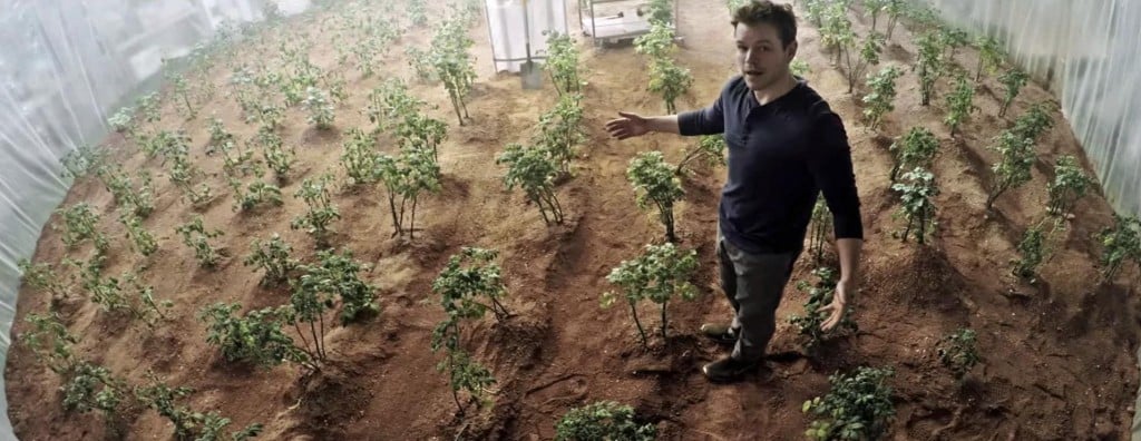 matt_damon_the_martian_biotech_movie_greentech_space