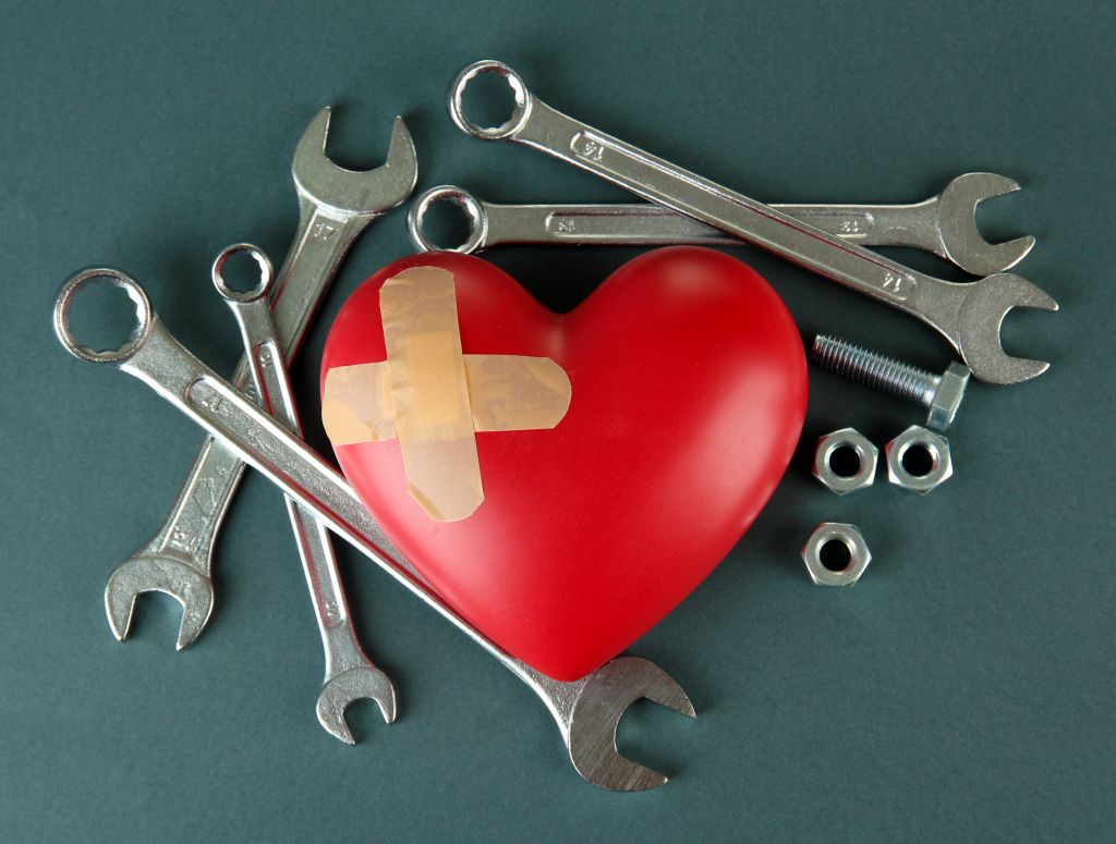 heart-repair-wrench-africa-studio-small