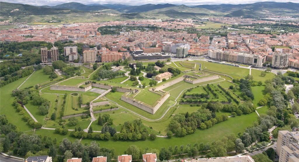 Muralla Pamplona, Biospain 2021, Spain, biotech, partnering conference, partnering event