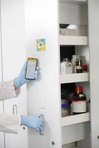 inventory management laboratory showing Locating a reagent using the LANEXO system app on a smartphone