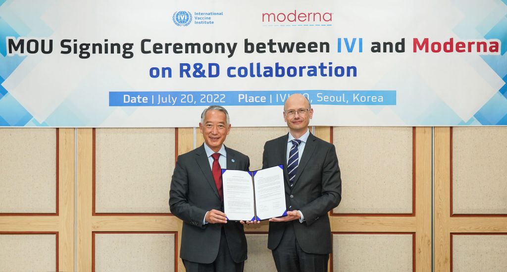 IVI Moderna MOU Signing